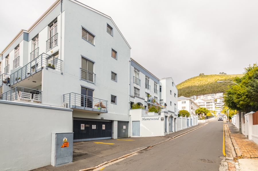 1 Bedroom Property for Sale in Green Point Western Cape